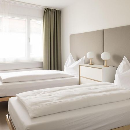 Ema House Serviced Apartments Aussersihl Zurich Exterior photo