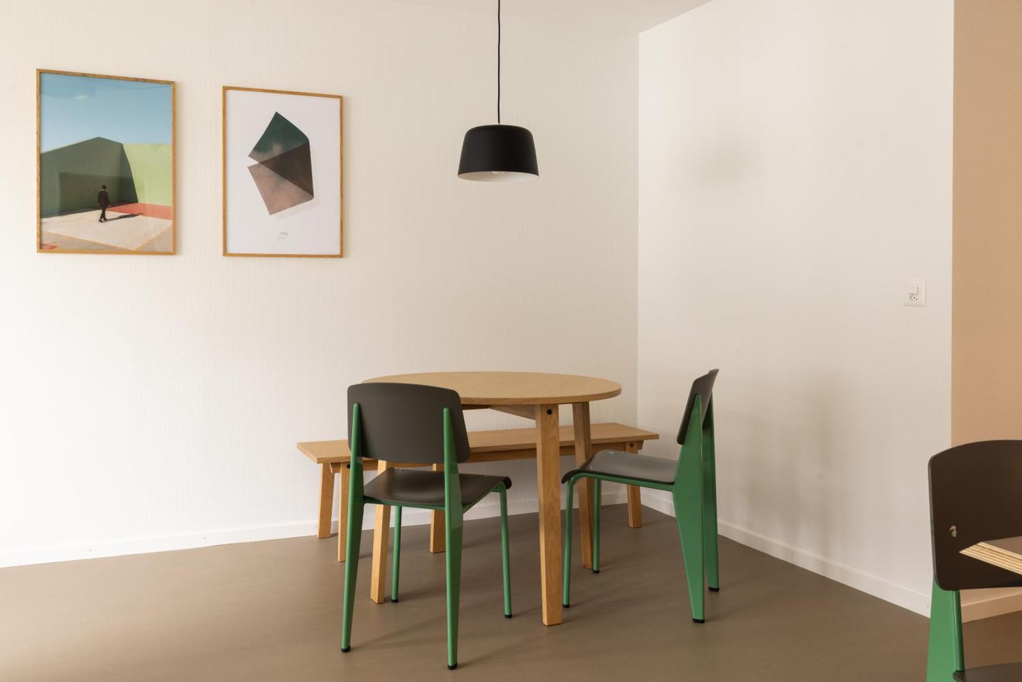 Ema House Serviced Apartments Aussersihl Zurich Exterior photo